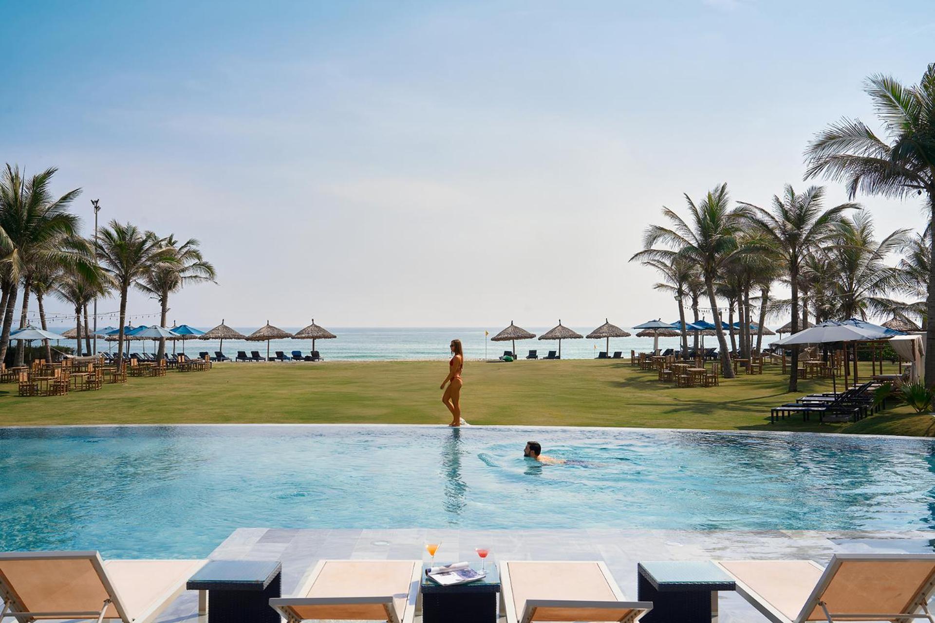 Wyndham Hoi An Royal Beachfront Resort & Villas Exterior foto